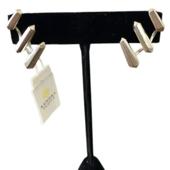 KENDRA SCOTT Brushed Gold Tone Billie Spike Climber Earrings NWT - Picture 1 of 2